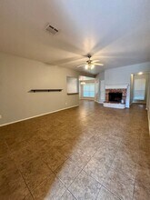 2200 Halladay Tr in Fort Worth, TX - Building Photo - Building Photo