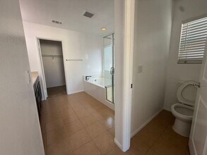 5642 Guardian Way in Chino, CA - Building Photo - Building Photo