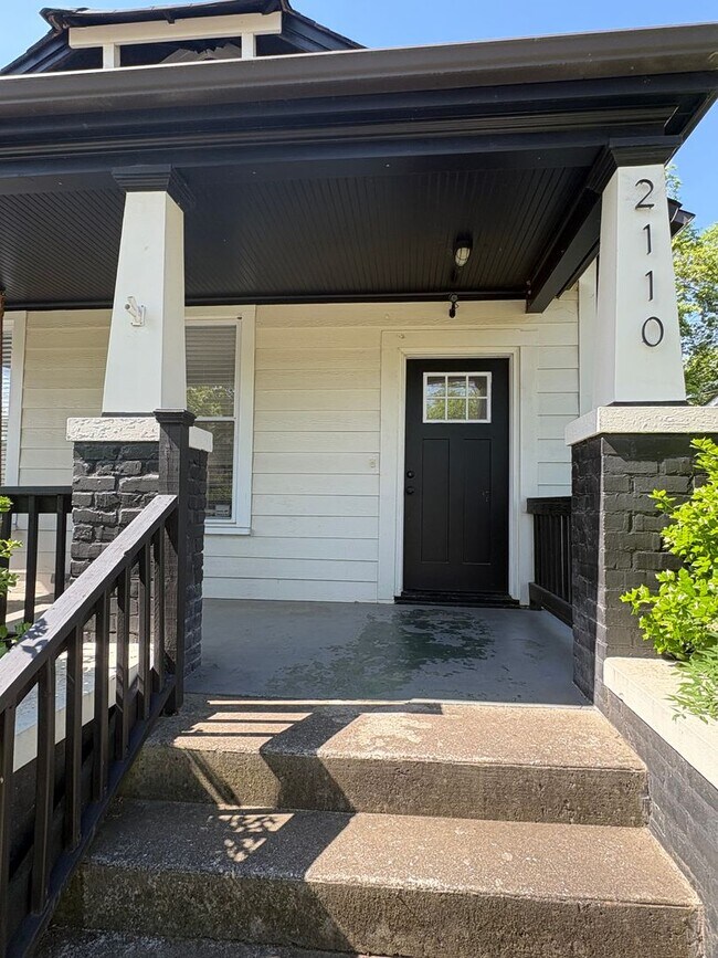 2110 Vine St in Chattanooga, TN - Building Photo - Building Photo
