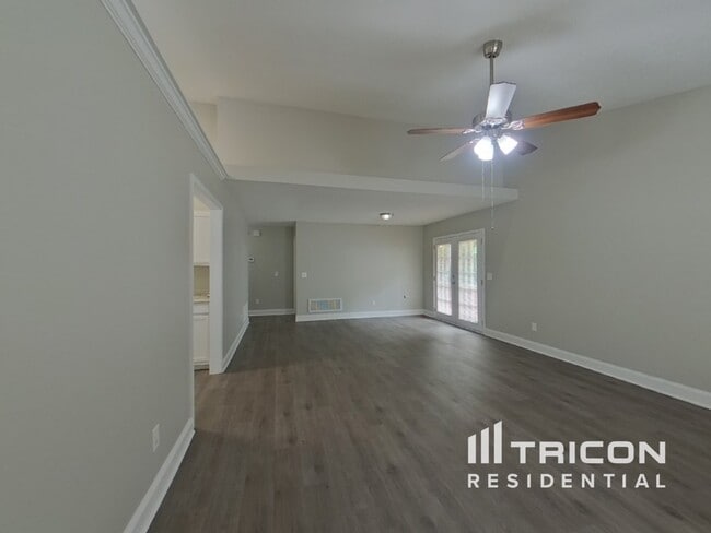 5 Cambridge Oaks Ct in Columbia, SC - Building Photo - Building Photo
