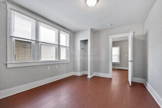 3420 W Muhammad Ali Blvd in Louisville, KY - Building Photo - Building Photo