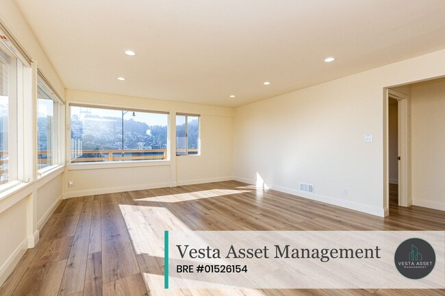 312 Upper Terrace in San Francisco, CA - Building Photo - Building Photo