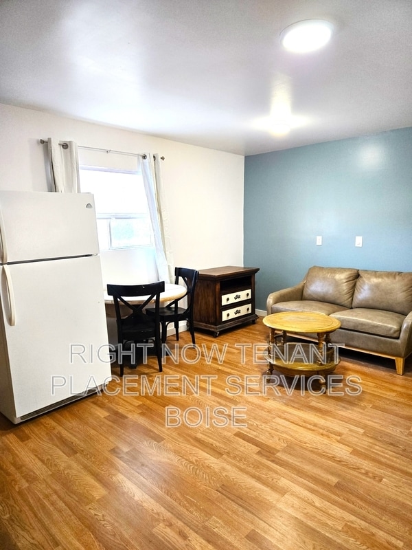 15822 Riverside Rd in Caldwell, ID - Building Photo - Building Photo