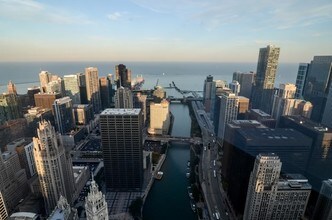 401 N Wabash Ave in Chicago, IL - Building Photo - Building Photo