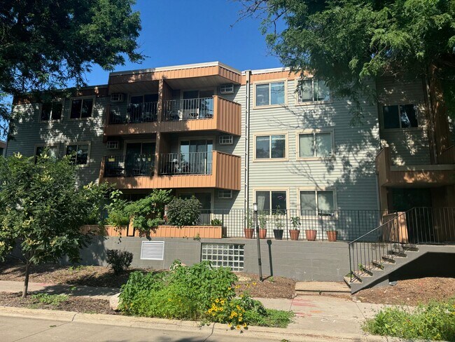 property at 3540 Hennepin Ave