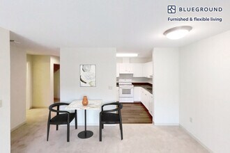 One Farms Dr in Burlington, MA - Building Photo - Building Photo