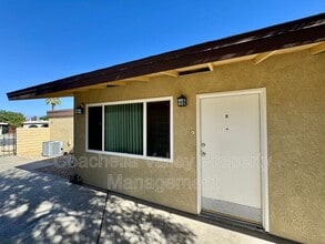 73361 Catalina Way in Palm Desert, CA - Building Photo - Building Photo