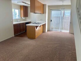 601 David Ave in Monterey, CA - Building Photo