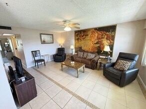 125 Dorset C in Boca Raton, FL - Building Photo - Building Photo