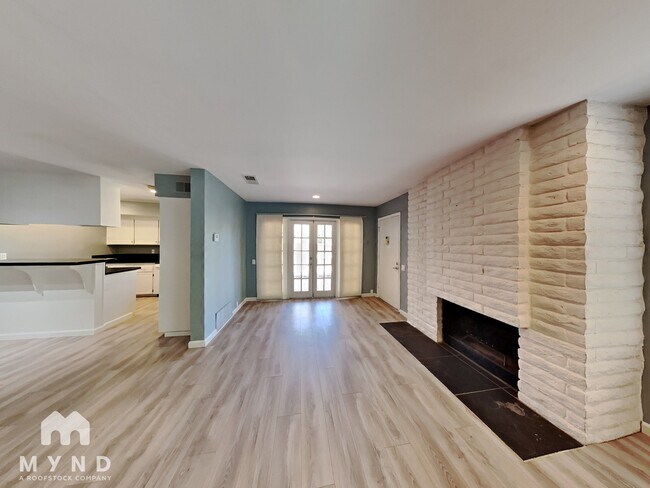 7732 Camino Noguera in San Diego, CA - Building Photo - Building Photo