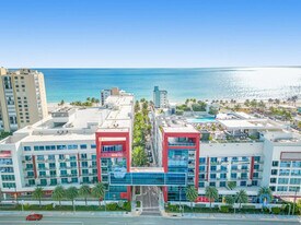 777 N Ocean Dr in Hollywood, FL - Building Photo