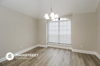 1632 Hollowbrook in Edmond, OK - Building Photo - Building Photo