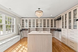 14 Magellan Ln in Easton, CT - Foto de edificio - Building Photo