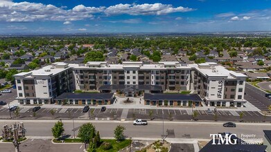 The Falls on 24th in Kennewick, WA - Building Photo - Building Photo