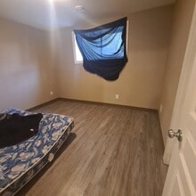 430 Ottawa St in Regina, SK - Building Photo - Building Photo