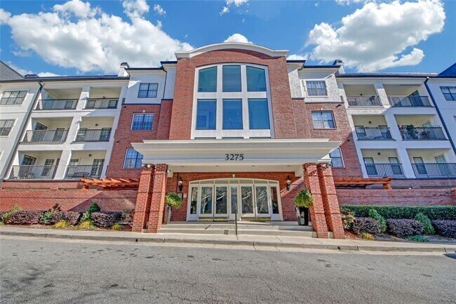 property at 3275 Lenox Rd NE