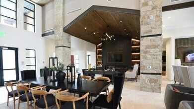 1700 Katy Fort Bend Rd in Katy, TX - Building Photo - Building Photo