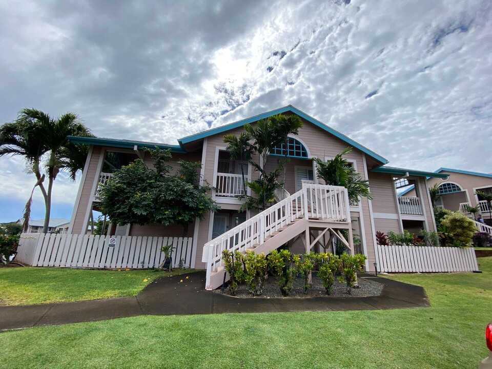 94-870 Lumiauau St in Waipahu, HI - Building Photo