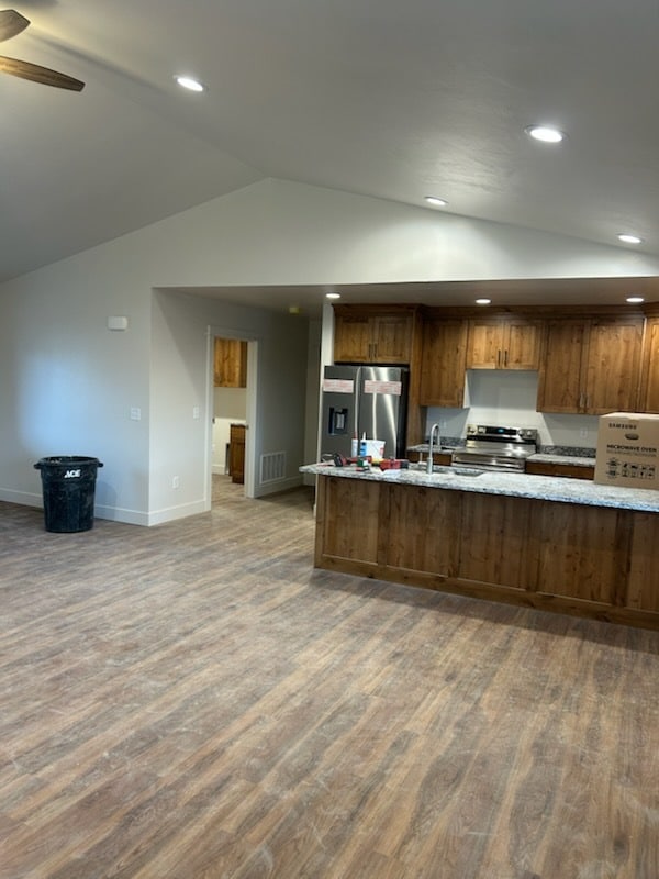 property at 40 Skihi St