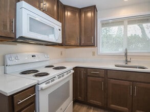 1475 SW Orchard Ave in Gresham, OR - Building Photo - Building Photo