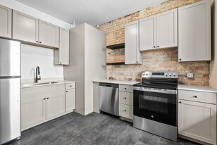 416 Flats in Minneapolis, MN - Building Photo