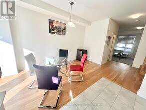 71 Massachusetts Ln in Markham, ON - Building Photo - Building Photo
