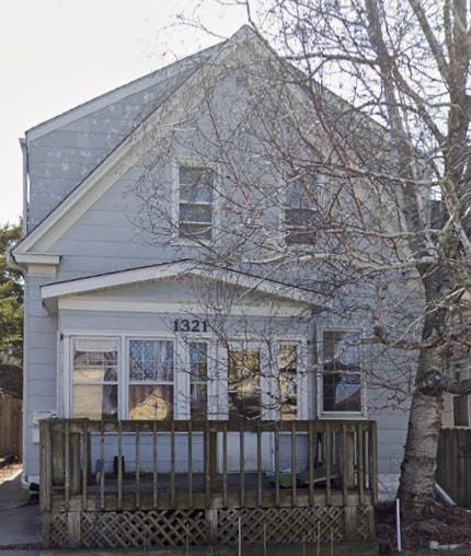 property at 1321 Manitoba Ave