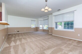 3839 Norwich Dr in Canton Township, MI - Building Photo - Building Photo