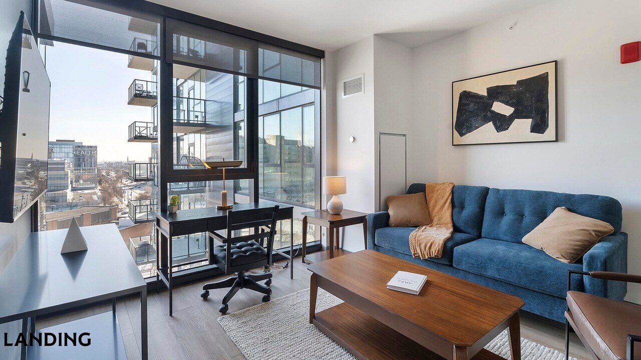 513 S Damen Ave, Unit 916 in Chicago, IL - Building Photo