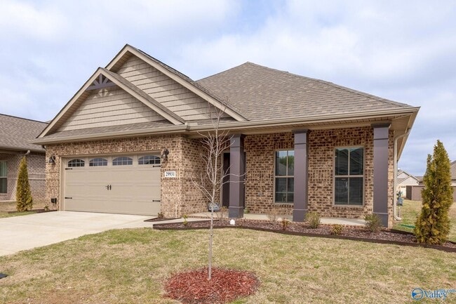 29931 Copperpenny Drive NW in Harvest, AL - Foto de edificio - Building Photo