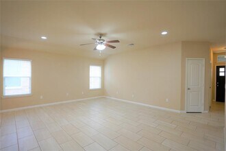 12219 Wickline Wy in Austin, TX - Building Photo - Building Photo