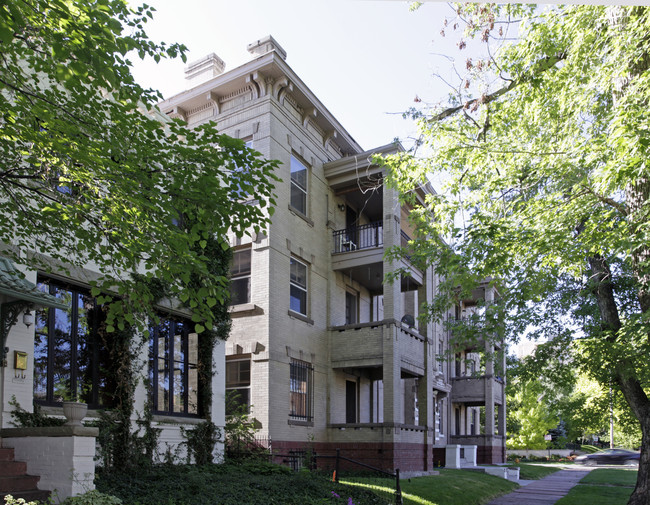 1406 Vine St in Denver, CO - Foto de edificio - Building Photo