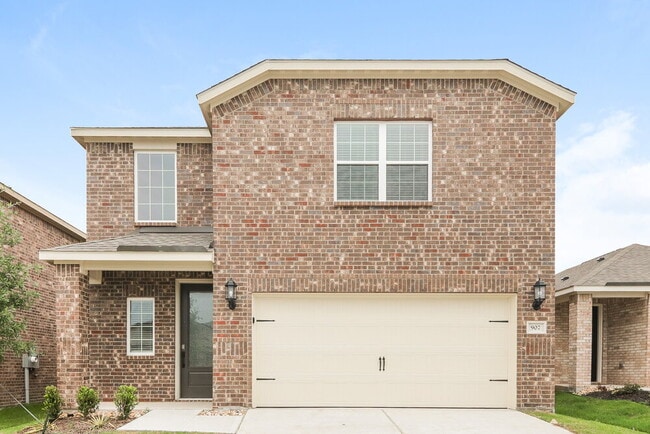 property at 907 Princeton Hts Blvd