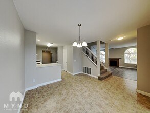 7601 Amato Ave in Las Vegas, NV - Building Photo - Building Photo
