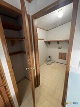 621 Buck Trail in Canyon Lake, TX - Building Photo - Building Photo