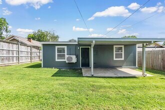 2245 Monroe Ave in Memphis, TN - Building Photo - Building Photo