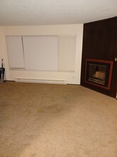 1855 SE 162nd Ave, Unit 1855 in Portland, OR - Building Photo - Building Photo