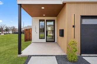 1424 Canada Dr in Dallas, TX - Foto de edificio - Building Photo