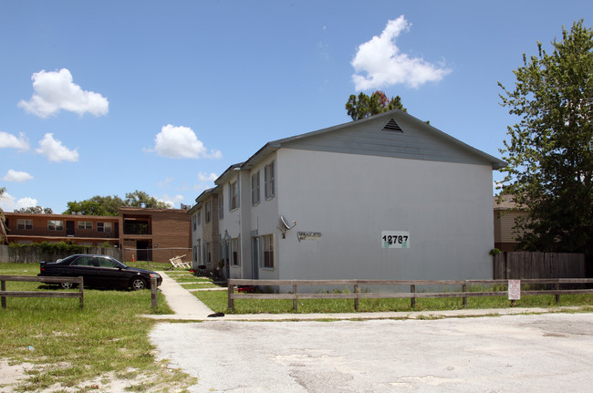 Bordeaux Apartments in Tampa, FL - Foto de edificio - Building Photo