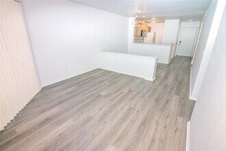 1705 Palm Cove Blvd, Unit verano in Delray Beach, FL - Building Photo - Building Photo