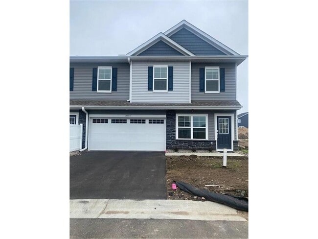 property at 14973 Archdale Ln