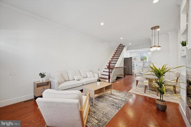 2124 Pierce St in Philadelphia, PA - Building Photo - Building Photo