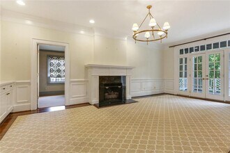 37 Montgomery Ferry Dr NE in Atlanta, GA - Building Photo - Building Photo