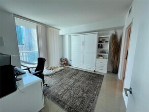 55 SE 6th St, Unit 2305 in Miami, FL - Building Photo - Building Photo