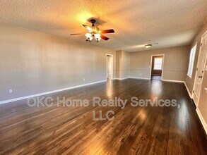 234 W Thatcher St in Edmond, OK - Building Photo - Building Photo