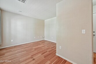 9233 E Neville Ave in Mesa, AZ - Building Photo - Building Photo