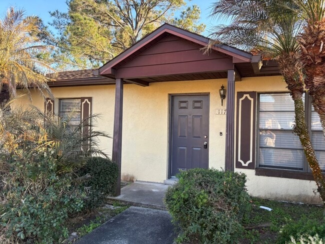 property at 117 Louisiana Ave