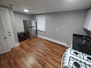 28 Vine St in Haverhill, MA - Building Photo - Building Photo