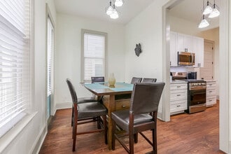 2209 Louisiana Ave in New Orleans, LA - Building Photo - Building Photo