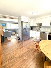 64 Kelwyn Dr in Somersworth, NH - Building Photo - Building Photo